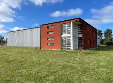 Bodega-Galpón , Miramar · Galpón con Oficinas y Cinco Lotes