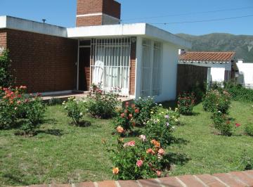 Casa · 70m² · 3 Dormitorios · Venta o Permuta Casa en Córdoba