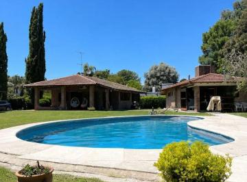 Quinta vacacional de 3 ambientes, Exaltación de la Cruz · Casa Quinta en Venta de 65 m² Ubicado en Parque Exaltación