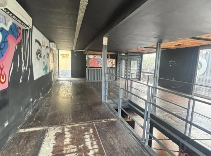 Local comercial · 139m²