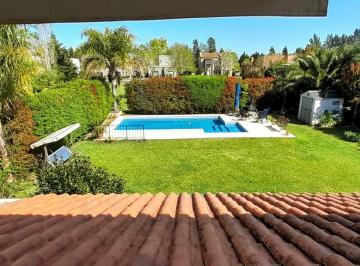 Casa · 192m² · 6 Ambientes · 6 Cocheras · Casa en Venta en Country San Isidro Labrador, Villanueva Tigre 3 Dorm.