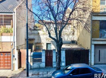Terreno · 293m² · Terreno Para Desarrollo a La Venta en Saavedra.