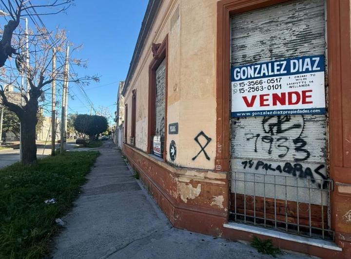 Local comercial · 248m²
