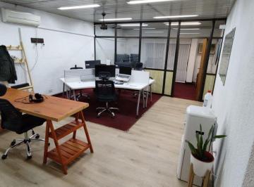 Oficina comercial , Vicente López · Alquiler Excelente Oficina Al Frente con Baño y Kitchenette en Olivos