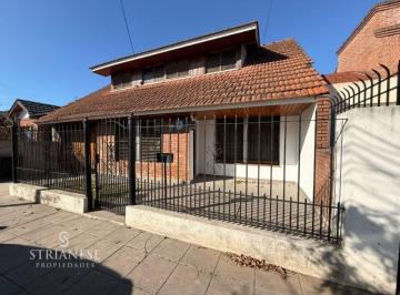 PH · 45m² · 2 Ambientes · Departamento PH en Alquiler en Llavallol, Lomas de Zamora, G. B. a. Zona Sur