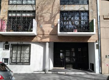 PH de 1 ambiente, Chacarita · PH Monoambiente Al Fte Pb a La Calle. Acepta Mascotas Luminoso y Comodo