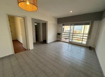 Departamento de 2 ambientes, Avellaneda · Dos Ambientes en Alquiler en Avellaneda