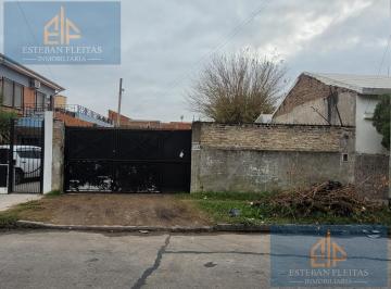 Terreno · 400m² · Terreno en Venta de 400 m² en Isidro Casanova
