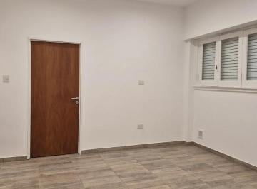 Casa · 90m² · 4 Ambientes · Casa en Venta - 2 Dorm. 1 Baño - 155 m - Villa del Parque