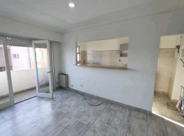 Departamento · 40m² · 1 Dormitorio · Alquiler 24 Meses Dpto 2 Ambientes Lateral Abierto con Balcón!