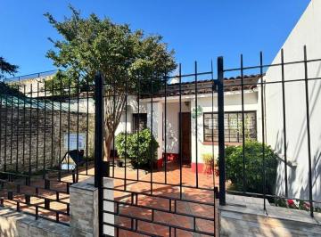 Casa · 180m² · 3 Ambientes · 1 Cochera · Casa en Los Polvorines