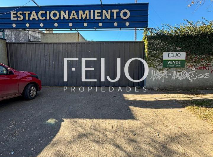 Terreno · 721m²