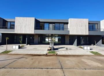 Foto · Dúplex de Categoría a Estrenar - 3 Dorm. - Campo Chico
