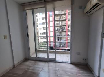 Departamento de 2 ambientes, Lomas de Zamora · Lomas de Zamora Centro. Saenz 100.2 Ambientes. Frente con Balcón.$600.000.