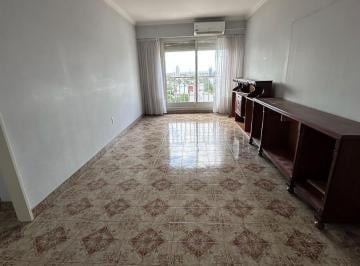 Departamento · 3 Ambientes · 1 Cochera · Departamento en Venta - Cercanía Hospitales Céntricos