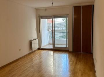 Departamento · 28m² · 1 Ambiente · Alquilo Monoambiente Paraguay 100