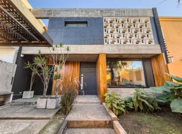 Casa de 7 ambientes, San Isidro · Casa Venta Lomas San Isidro Horqueta