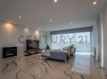 Departamento · 380m² · 4 Ambientes · Departamento en Venta en La Plata con Local de 3 Dorm.