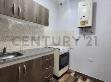 PH · 43m² · 2 Ambientes · Alquiler PH 2 Ambientes con Patio y Terraza Caballito