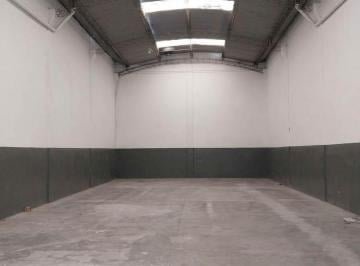 Depósito · 380m² · 3 Ambientes · Depósito Galpón Nave Industrial Logística en Alquiler en Nueva Pompeya Caba