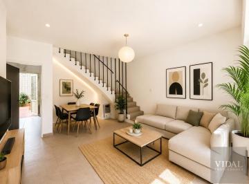 PH · 119m² · 4 Ambientes · 1 Cochera · Casa en Venta en Villa Urquiza Luminosa