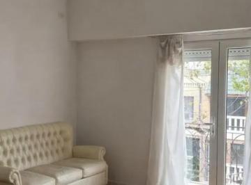 PH · 144m² · 4 Ambientes · Venta PH 4 de Ambientes con Terraza en Aranguren 1100, Caballito