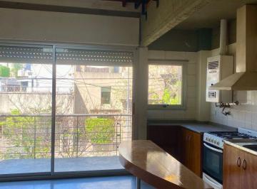 Departamento de 2 ambientes, Chacarita · Hermoso Duplex de 2 y 1/2 Ambientes Sin Expensas en Chacarita. Muy Luminoso.