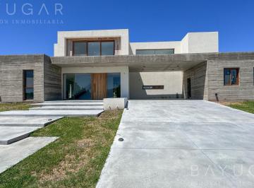 Casa · 294m² · 7 Ambientes · Venta Casa - Barrio Privado El Millord / Pilara - Vista Al Polo