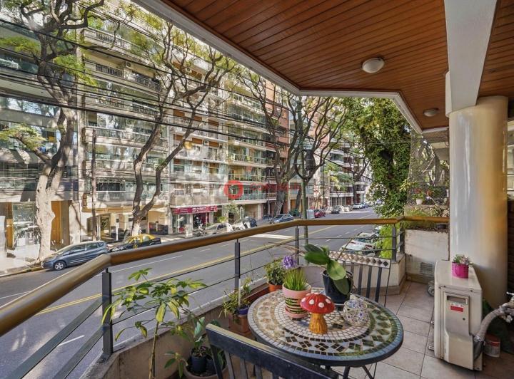 Departamento · 93m² · 4 Ambientes · 1 Cochera
