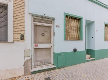 PH · 69m² · 4 Ambientes · Venta. PH 4 Ambie. Terraza. Patio. Para Refaccionar Totalmente. Colegiales
