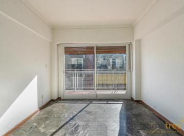 Departamento · 61m² · 3 Ambientes · Venta de Departamento 3 Ambientes con Dependencia en Villa Urquiza | Apto Credito