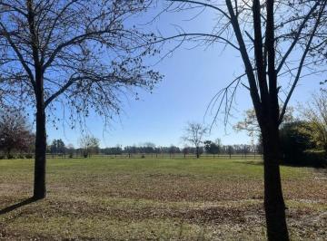 Terreno · 1200m² · Lote en Venta en Club de Campo San Francisco