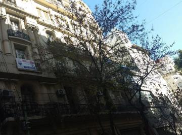 Departamento de 3 ambientes, Balvanera · 3 Amb. Edif. a Pasos de Av Rivadavia