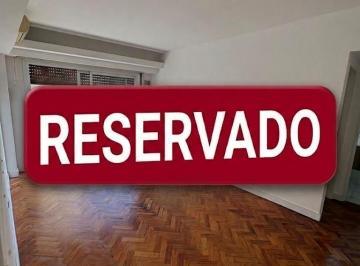 Departamento · 62m² · 3 Ambientes · Alquiler Apto Profesional. 3 Ambientes Al Frente con Balcón. Fragata Sarmiento Al 1800 - Paternal