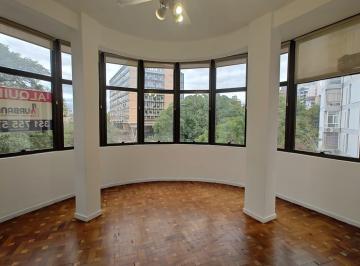 Oficina comercial · 110m² · 8 Ambientes · Alquiler Oficina/piso Cañada y Caseros