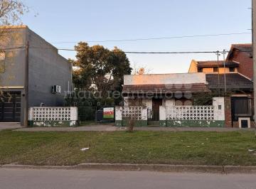 MRE-MRE-2505_2 · Venta de Casa de 2 Dorm. en Barrio Fatima Cerca de La Laguna Sobre Varela