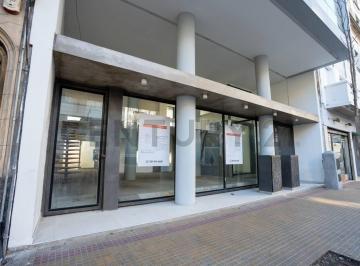 Local comercial · 116m² · 2 Ambientes · Local en Venta a Estrenar – 54 E/ 7 y 8 | La Plata