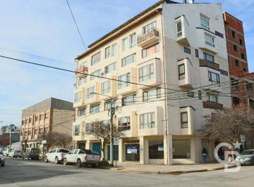 Local comercial · 165m² · 2 Ambientes · Local Comercial en Venta o Alquiler - Centro - Bariloche