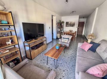 INO-INO-101_2 · Departamento en Venta de 4 Ambientes con Balcón en Villa del Parque