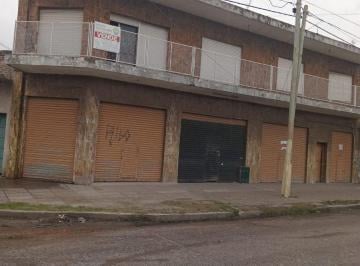 Local comercial , La Matanza · Se Alquila Local Comercial en Gonzalez Catan.