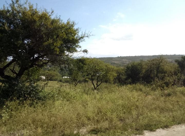 Terreno · 908m²