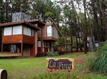 Casa · 110m² · 4 Ambientes · Mar Azul Cerca del Mar - La Pirca