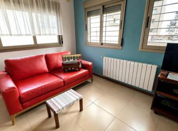 Departamento · 61m² · 3 Ambientes · 1 Cochera · Venta Departamento 2 Dorm. por Escalera - Centro, Rosario