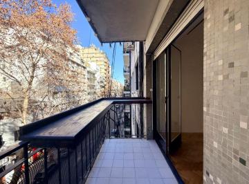 Departamento de 4 ambientes, Barrio Norte · 4 Ambientes - Luminoso - Balcon - Reciclado!