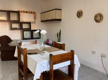 Departamento · 70m² · 2 Ambientes · Departamento Semi - Amoblado