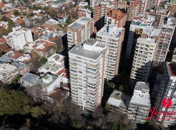 Departamento de 5 ambientes, San Isidro · Departamento en Venta Acassuso - 3 Dorm. y Cochera