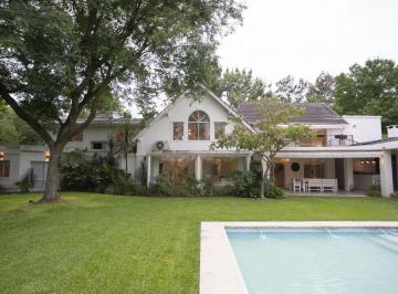 Casa · 380m² · 6 Ambientes · Venta Casa Mayling Pilar con 4 Dorm. y Pileta