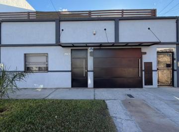 RUS-RUS-11213_2 · Venta PH Frente 5 Ambientes San Justo