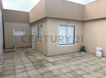 Casa · 70m² · - Alquiler Casa - Sicardi - a Estrenar