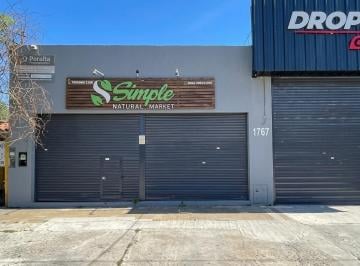 Bodega-Galpón , Almirante Brown · Amplio Galpón Comercial